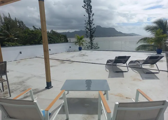 Appartement Moderne Face A La Mer