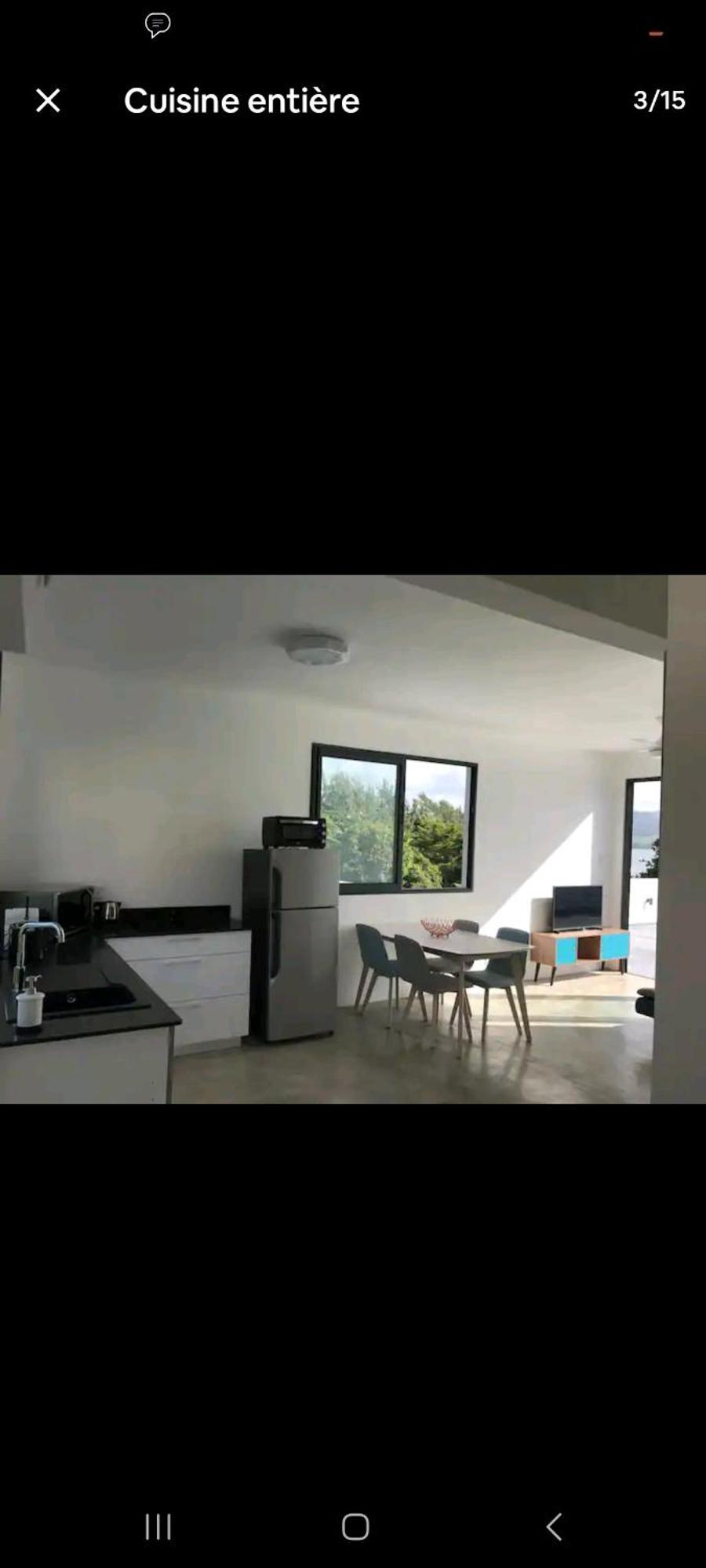 Moderne Face A La Mahebourg
